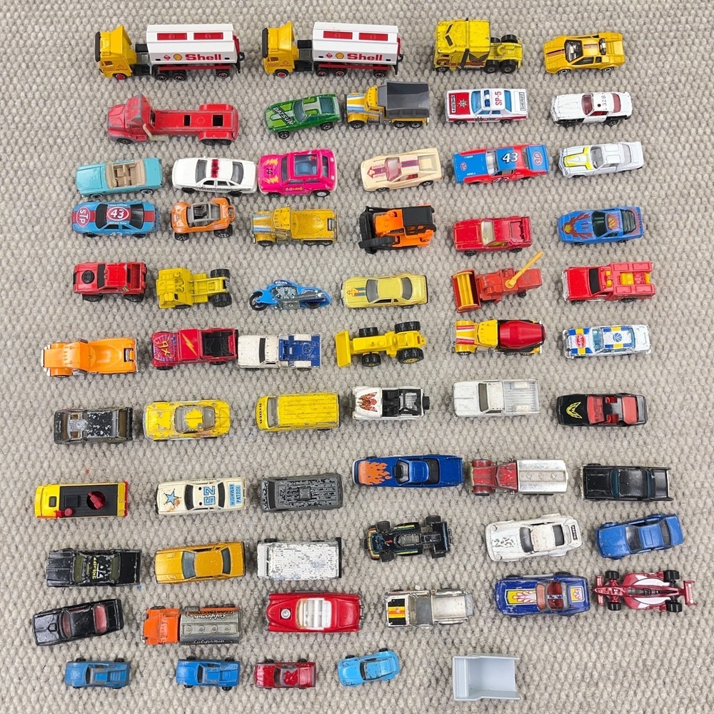 Vintage Hot Wheels Matchbox Lot Mixed Die Cast‎ Cars 1:64 80s 90s Bundle of 61